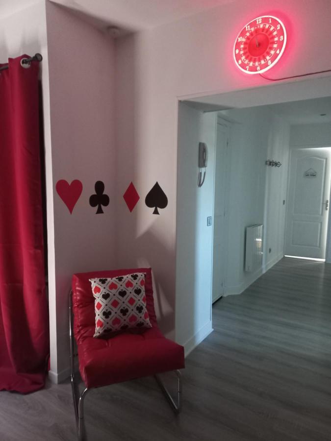 Game Room Epernay Exterior photo