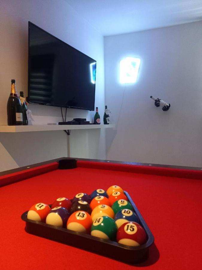 Game Room Epernay Exterior photo